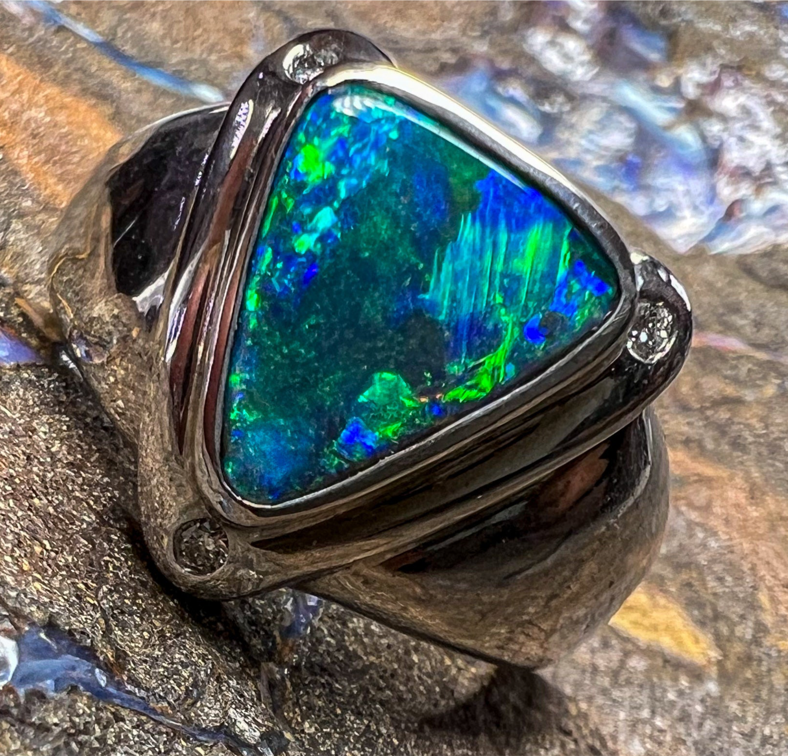 Aurora 18K Gold Ring