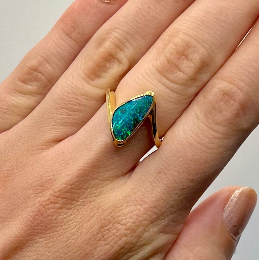 Starry Knight 18K Gold Ring