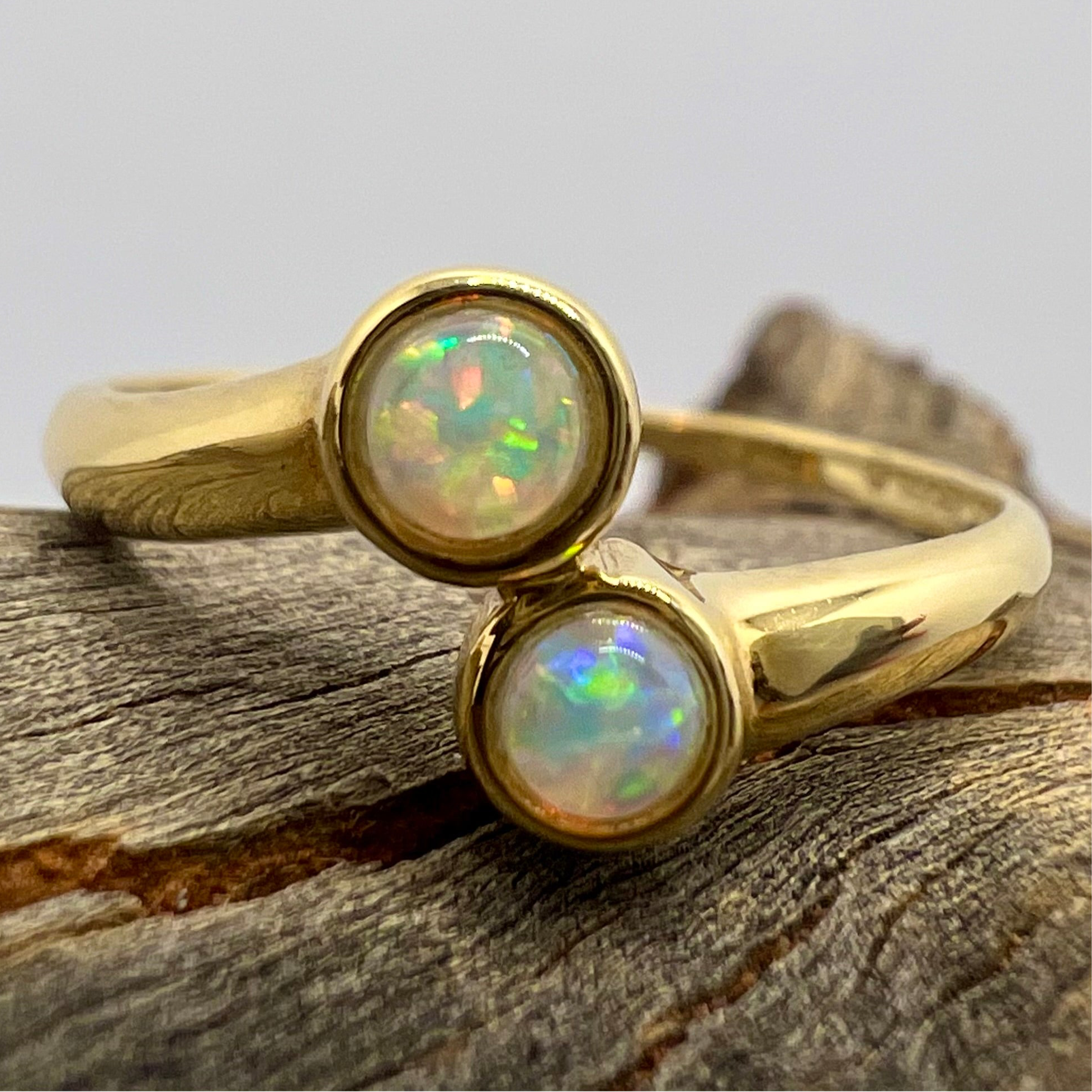 Outback Rain Drops Day 18K Gold Ring
