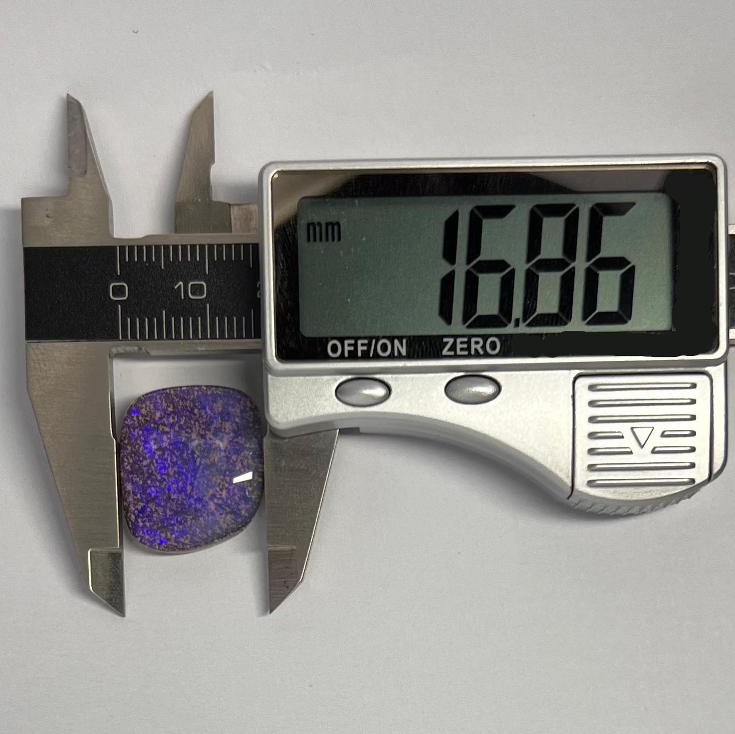 AUSTRALIAN BOULDER OPAL 18.12 CT