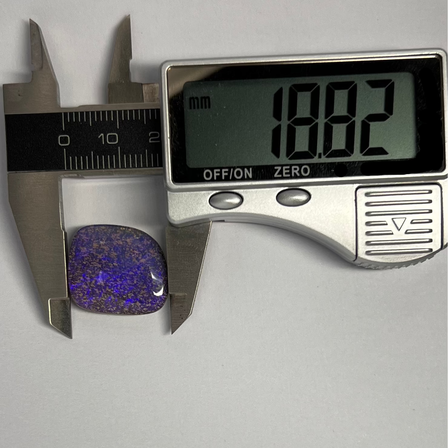 AUSTRALIAN BOULDER OPAL 18.12 CT