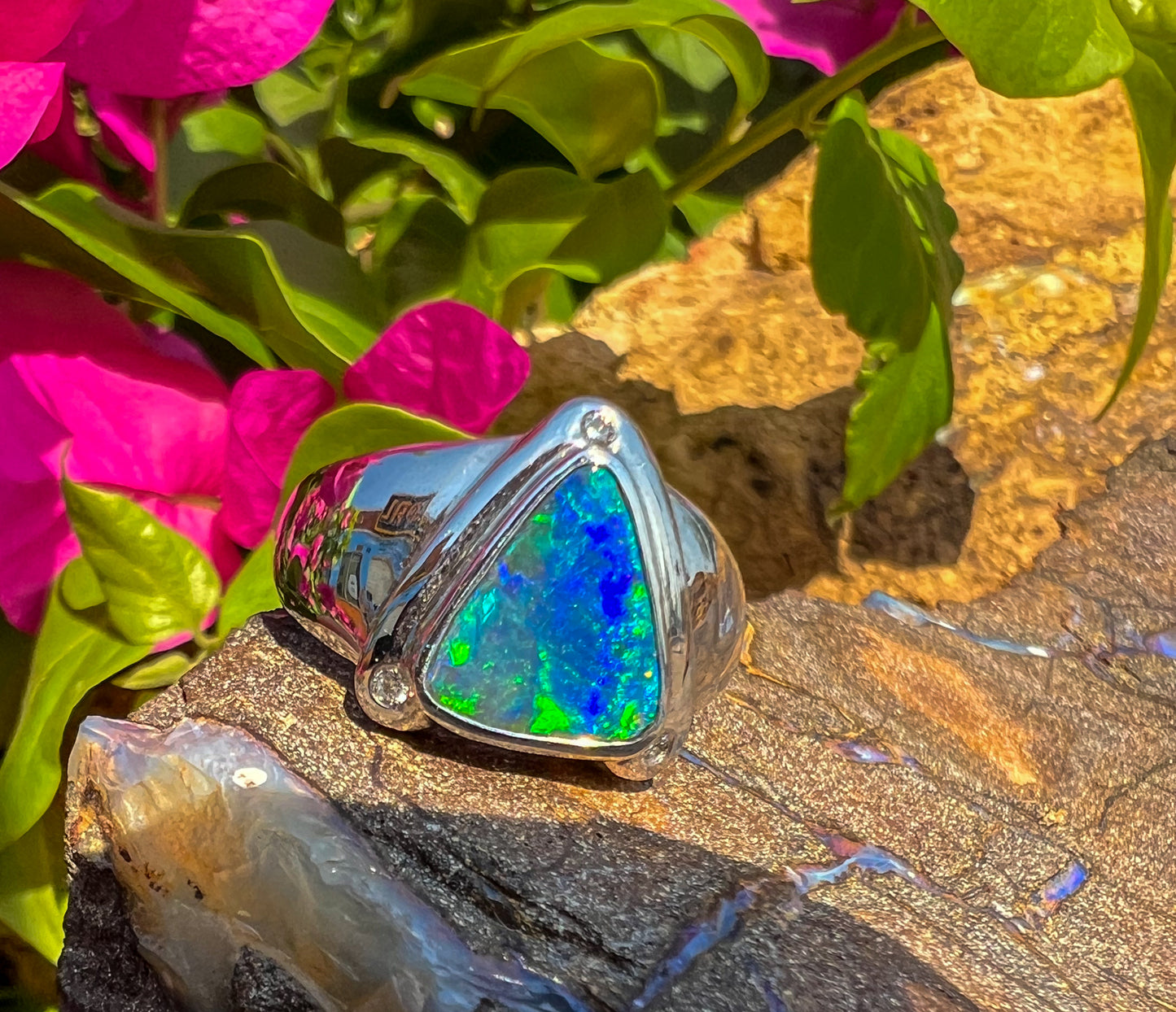 Aurora 18K Gold Ring