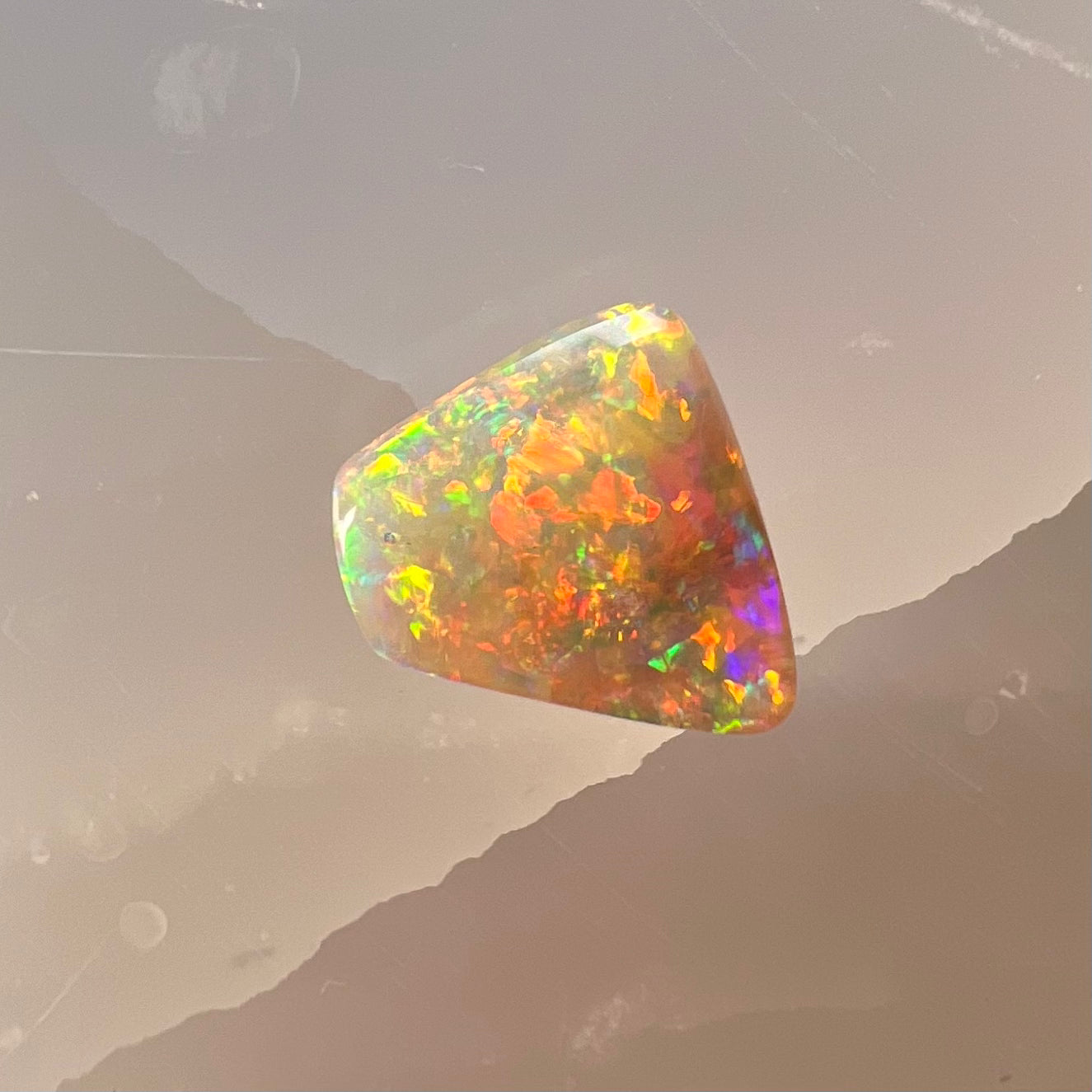 AUSTRALIAN BOULDER OPAL 2.75 CT