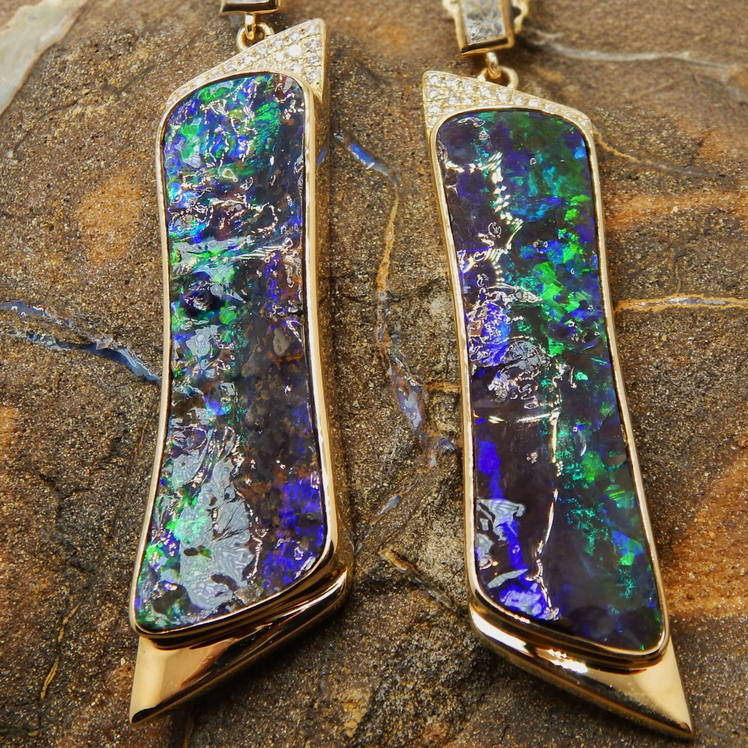 Esmeralda 18K Gold Drop Earrings